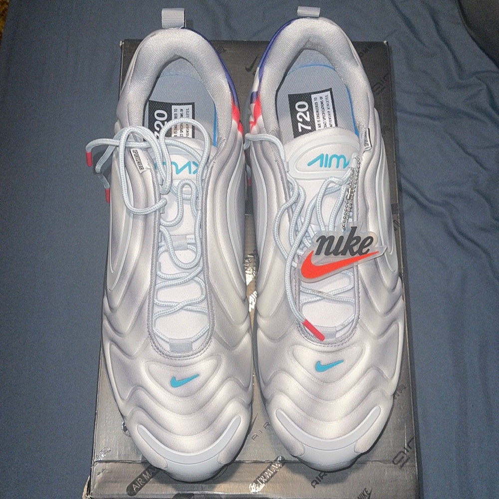 Nike Air Max 720